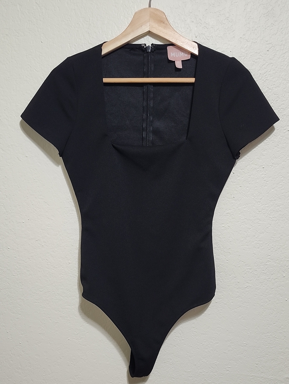 Show Me Your MuMu Black Square Neck Fitted Cap Sleeve Bodysuit Size Medium